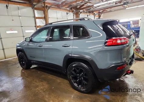 2015 Jeep Cherokee Trailhawk z USA, uszkodzony, nr VIN 1C4PJMBS7FW699263